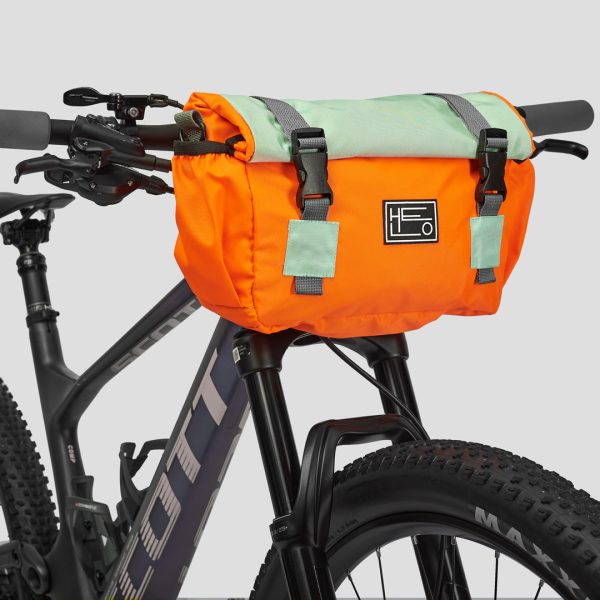 bikepacking alforja manubrio bicicleta