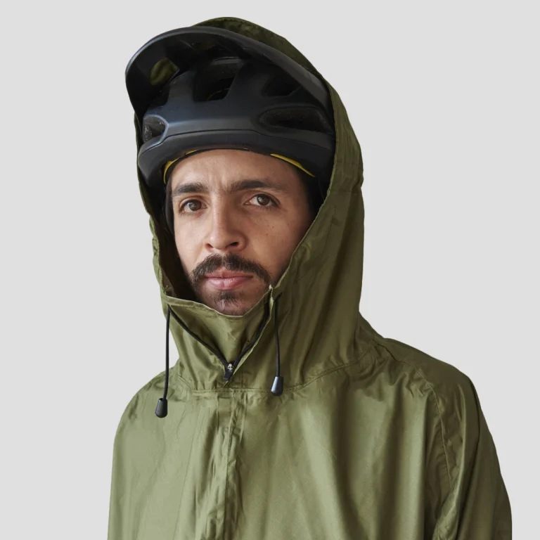 Poncho impermeable resistente lluvia