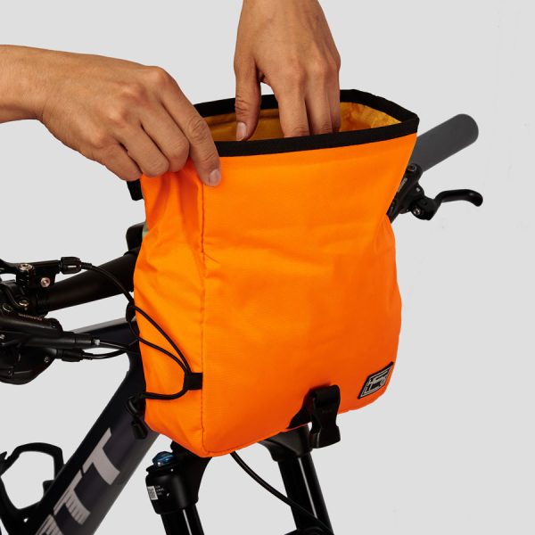 Mini-Elka-Naranja-004-fondo-gris